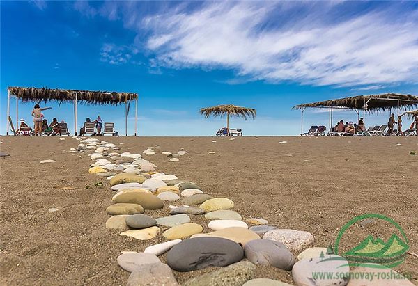 Дорожка к морю из камней — фото 10